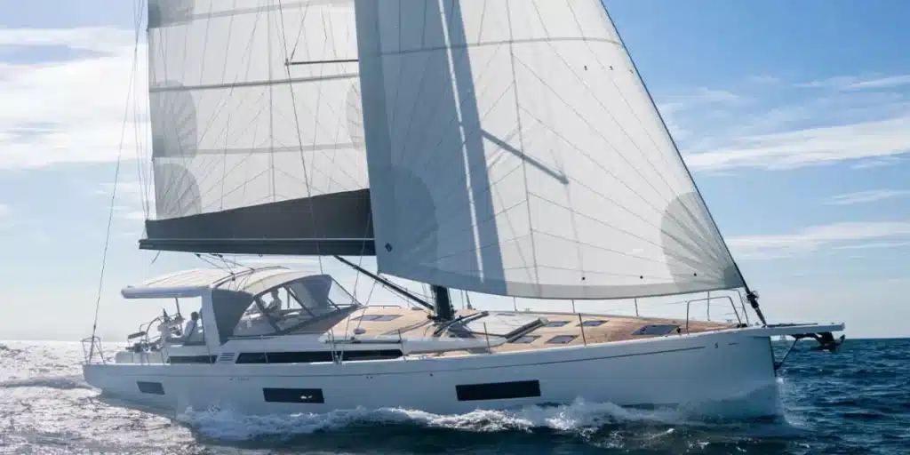 Oceanis-Yacht-60