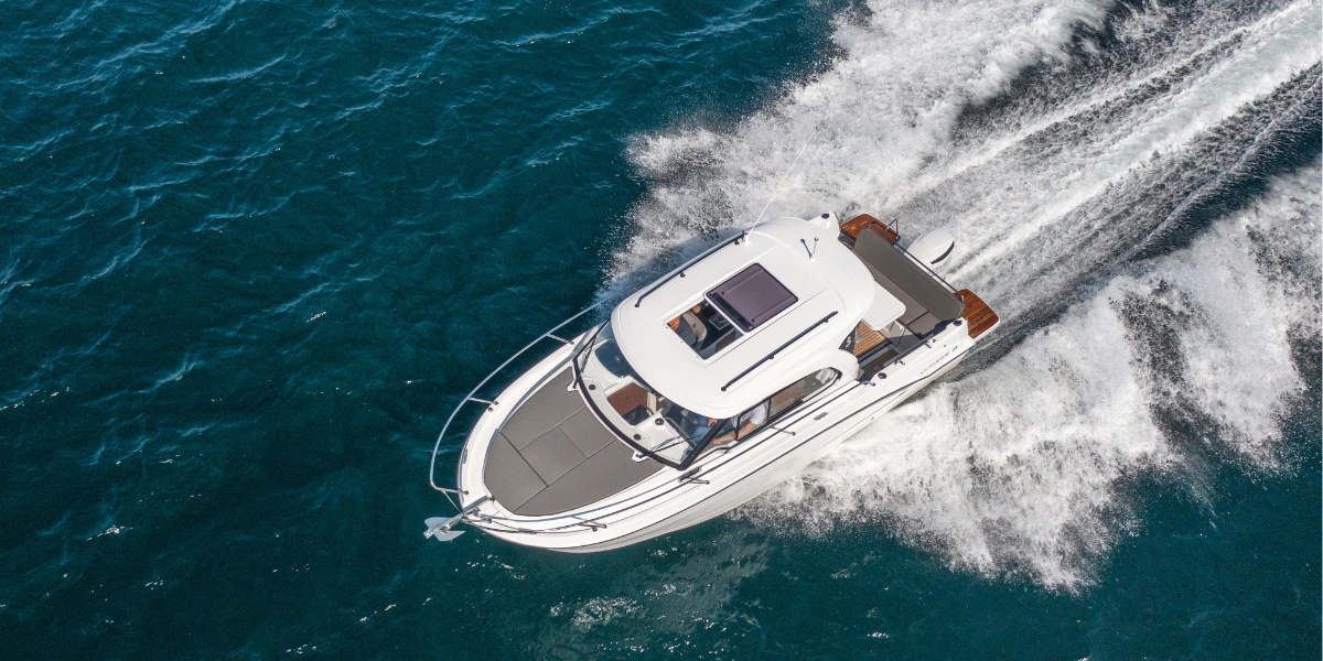 Antares 8 cruiser 5