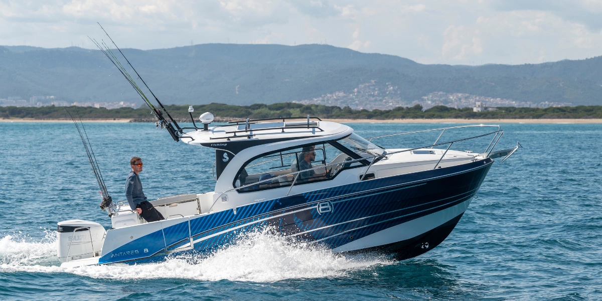 Antares 8 fishing 3