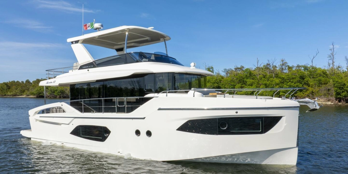 Absolute Navetta 53
