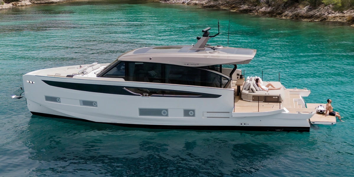 Azimut Seadeck