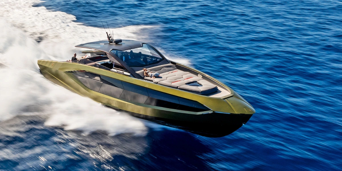bateau lamborghini 5