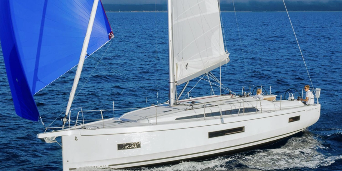 Beneteau Oceanis 40.1 ext 2