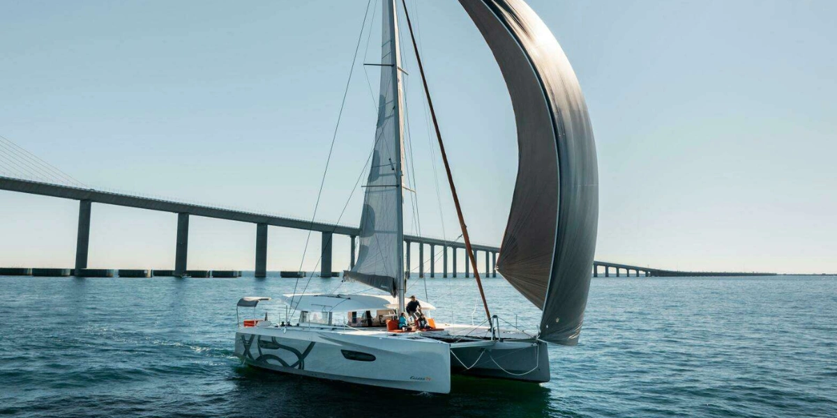 prix d'un catamaran en marche
