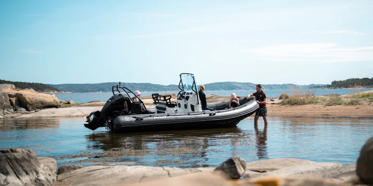 prix d'un bateau zodiac en mer 3